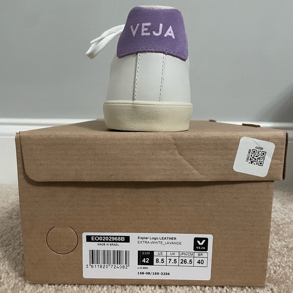 ESPLAR LEATHER WHITE
LAVANDE - Picture 2 of 13